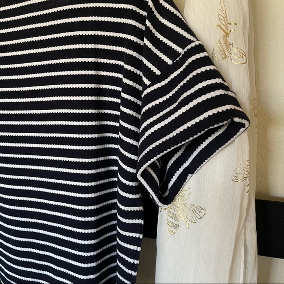 Loft Tee - Picture 4 of 11